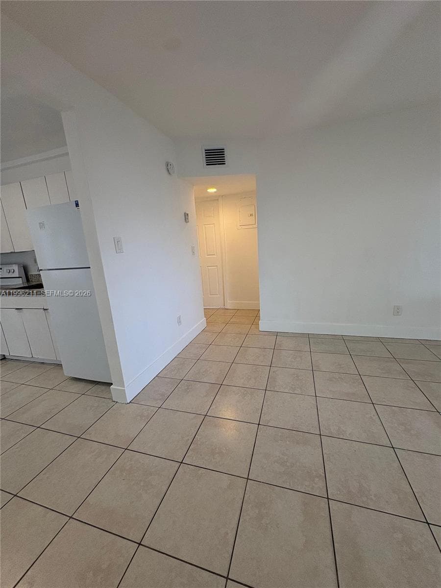 1128 NW 76th St, Miami FL 33150 — 21