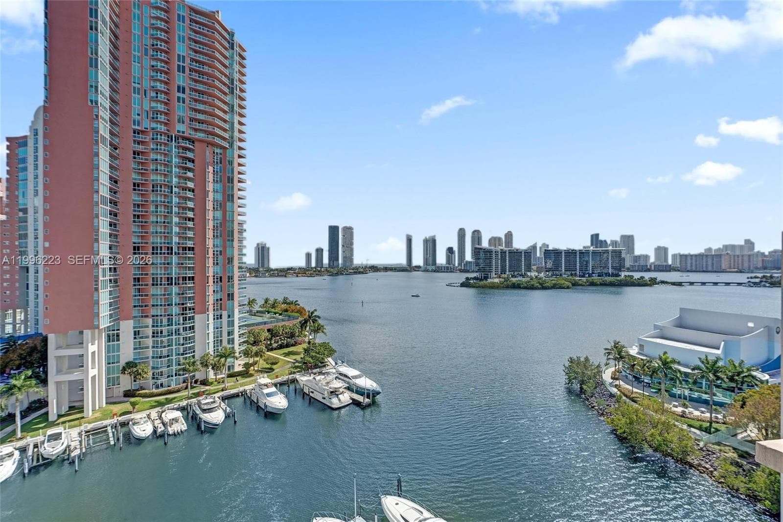 3330 NE 190th St # 1212, Aventura FL 33180 — 12
