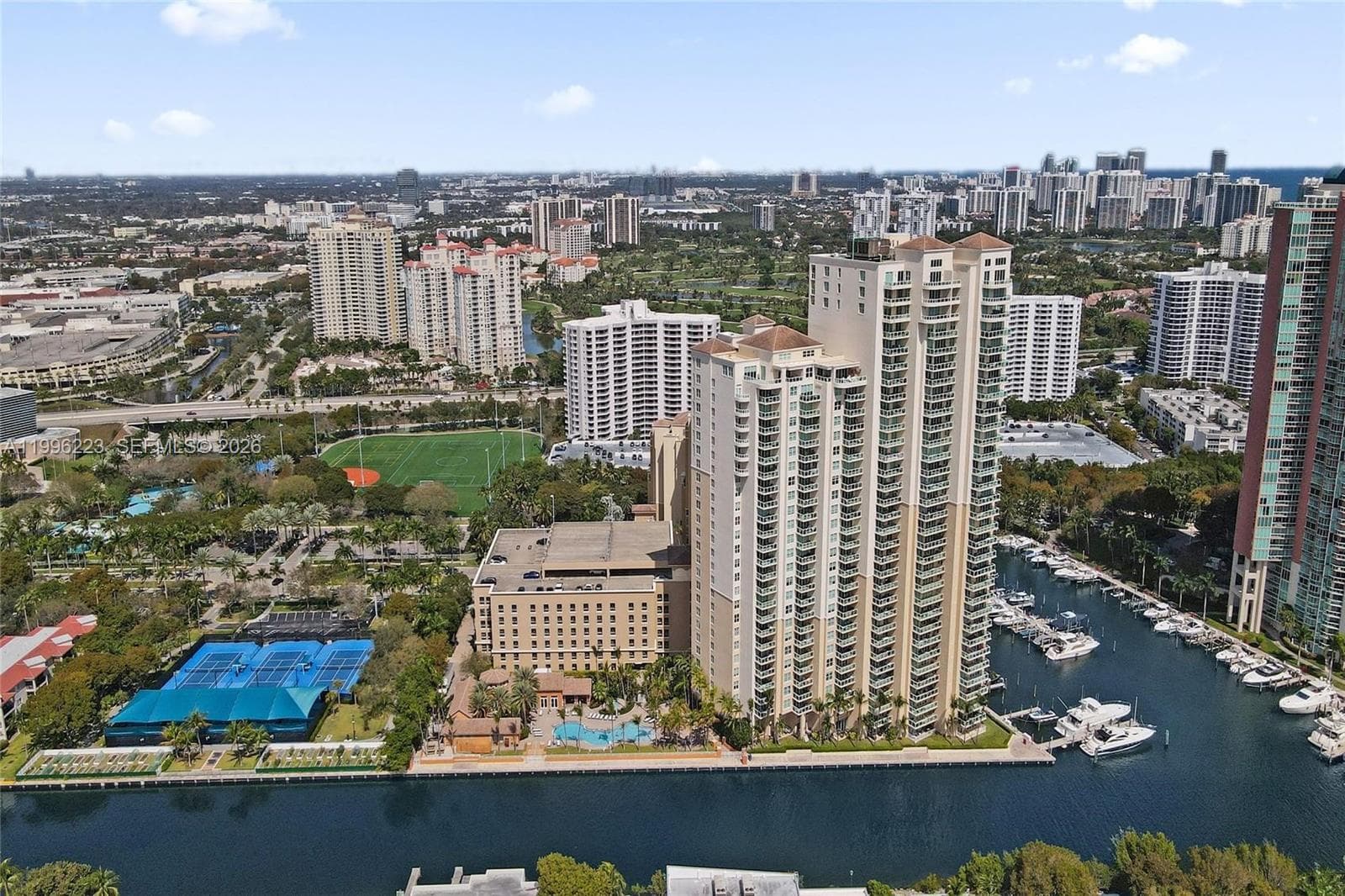 3330 NE 190th St # 1212, Aventura FL 33180 — 30