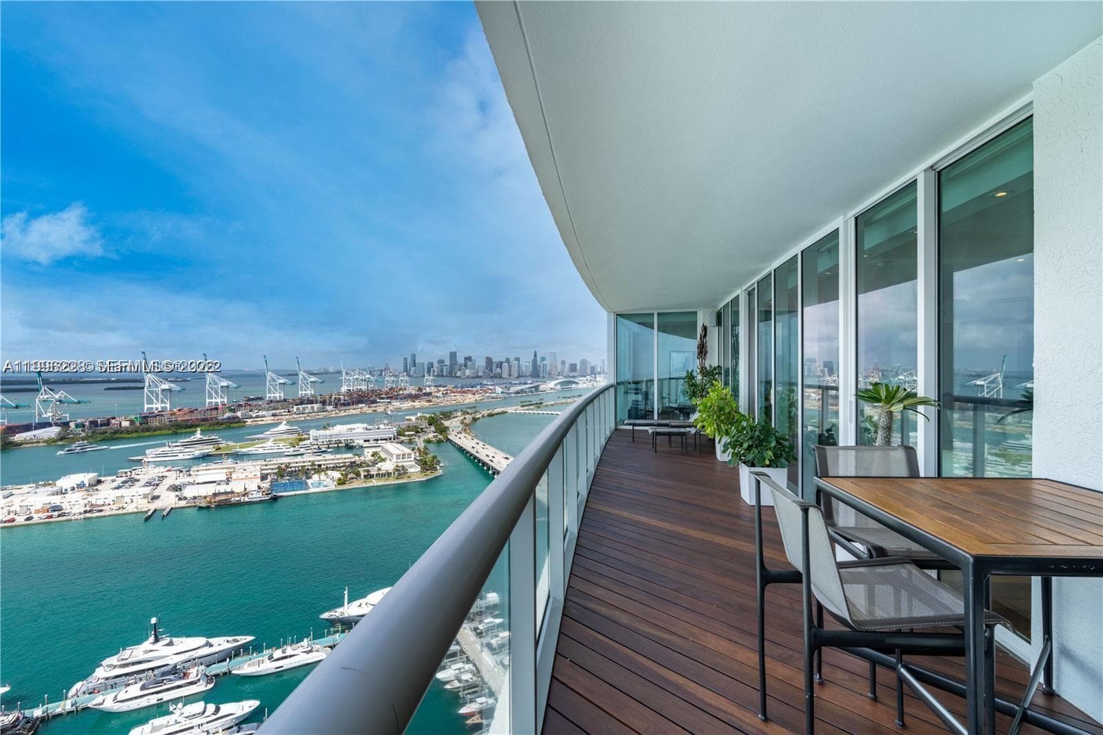 450 Alton Rd # 3303, Miami Beach FL 33139 — 1