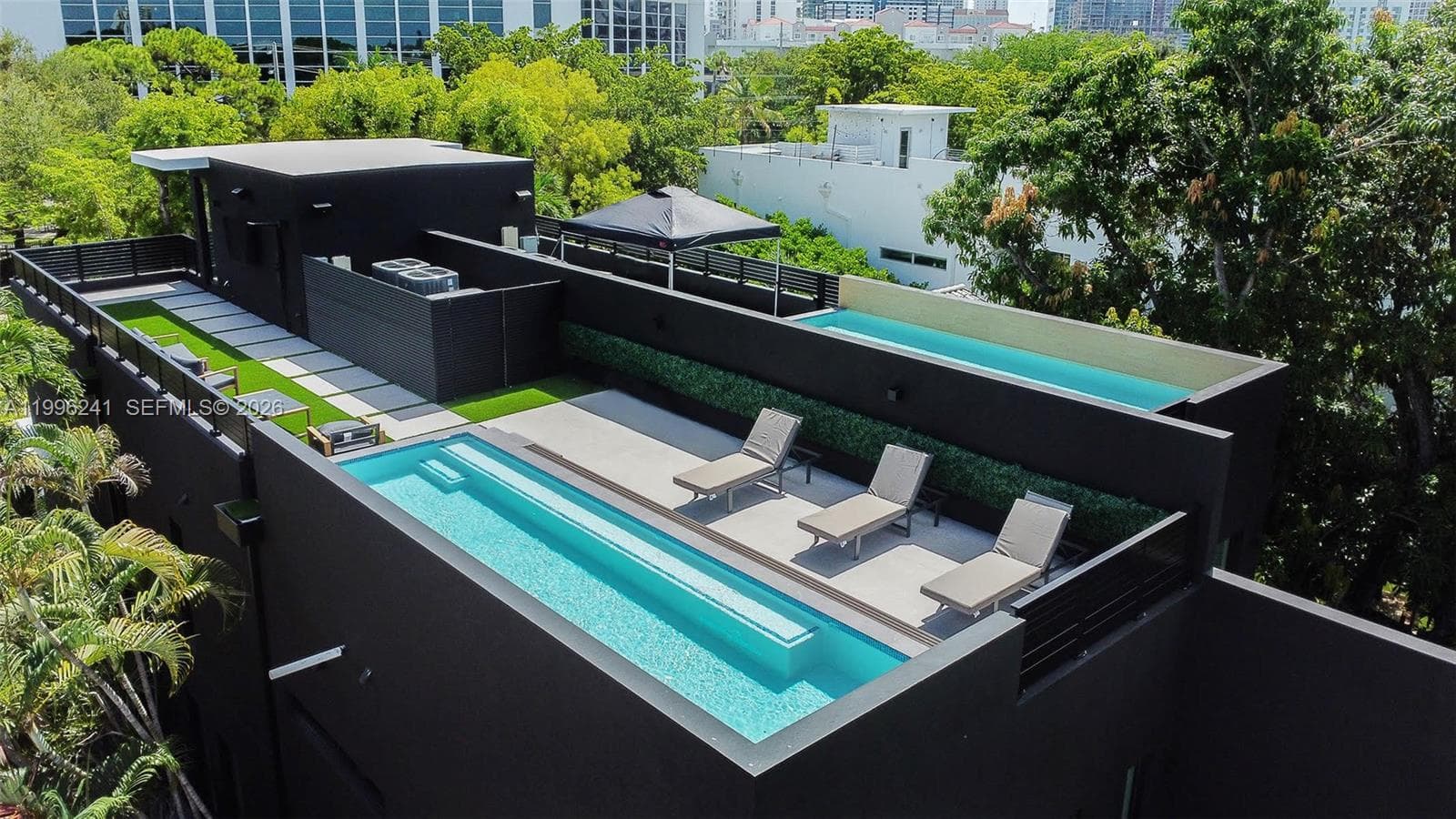 420 SW 15th Rd # 420, Miami FL 33129 — 2