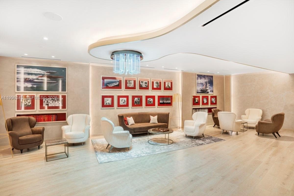 1000 Brickell Plaza # 2701, Miami FL 33131 — 19