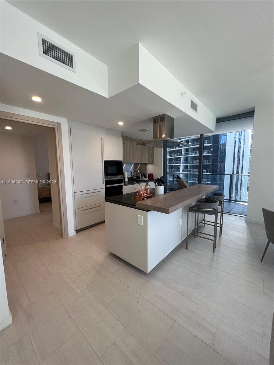 1000 Brickell Plaza # 2701, Miami FL 33131 — 4