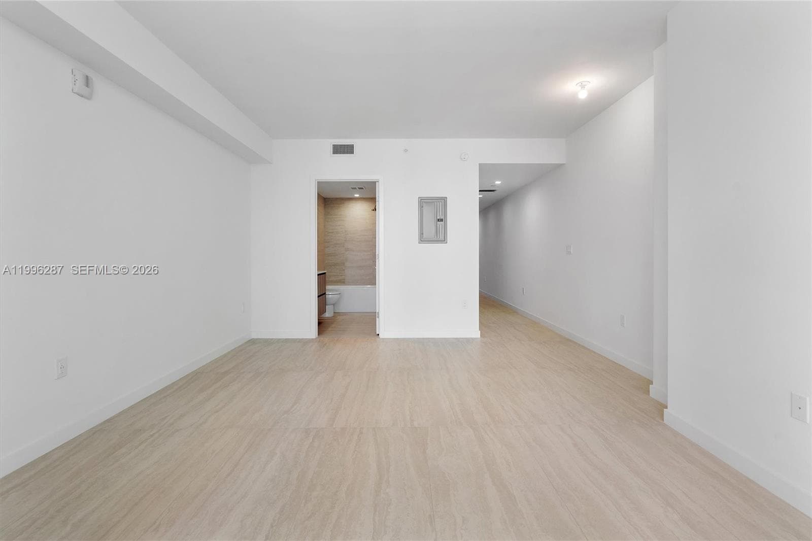 77 SE 5th Street # 3004, Miami FL 33131 — 9