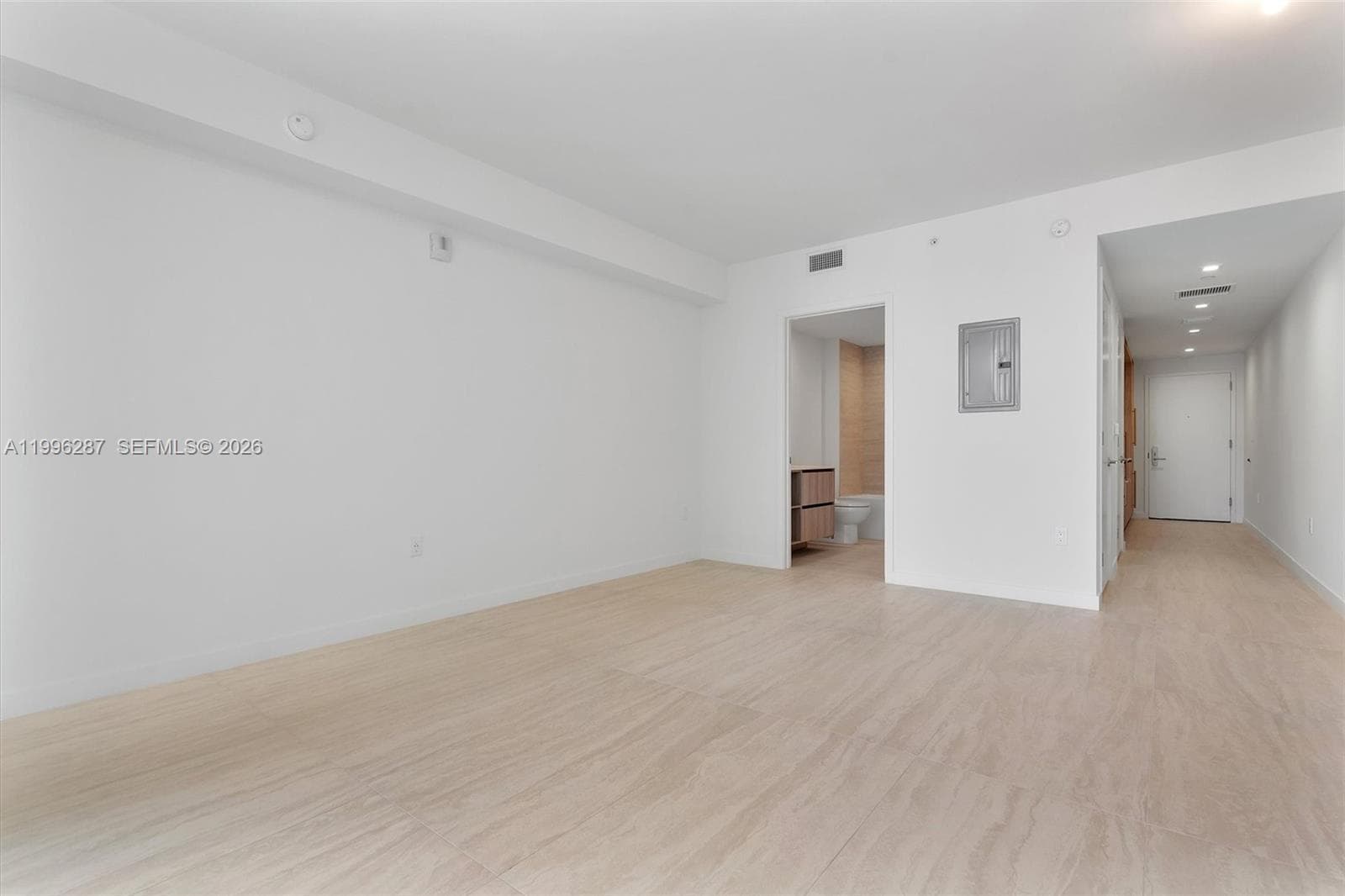 77 SE 5th Street # 3004, Miami FL 33131 — 11