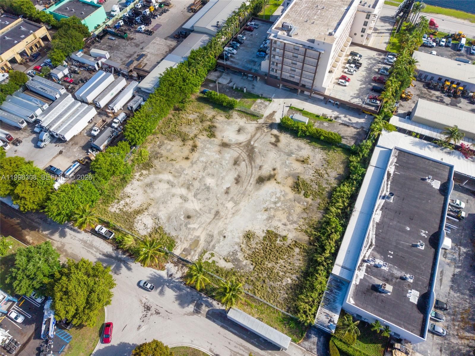 10633 NW 123rd St Rd, Medley FL 33178 — 17