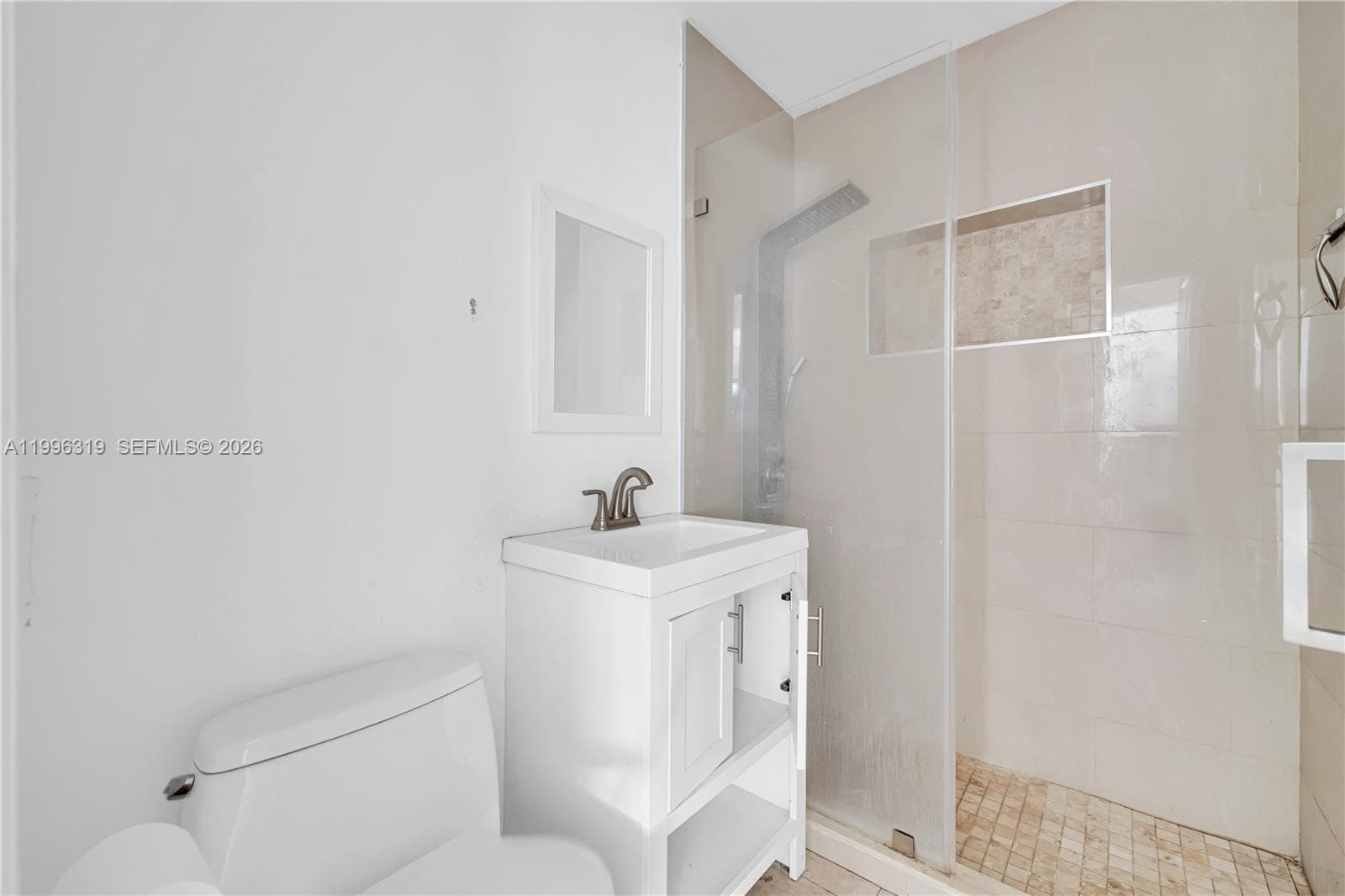 3033 Hibiscus St, Miami FL 33133 — 15