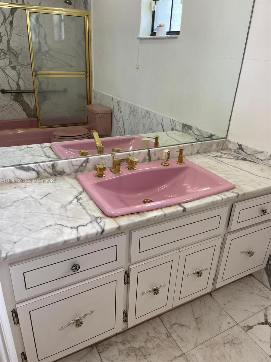 19265 E Saint Andrews Dr, Hialeah FL 33015 — 45