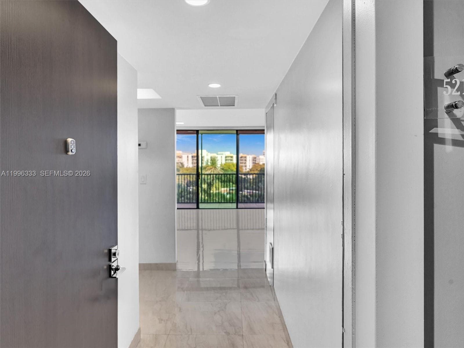 Coronado Condo- Tower Ii, Aventura, FL — 2