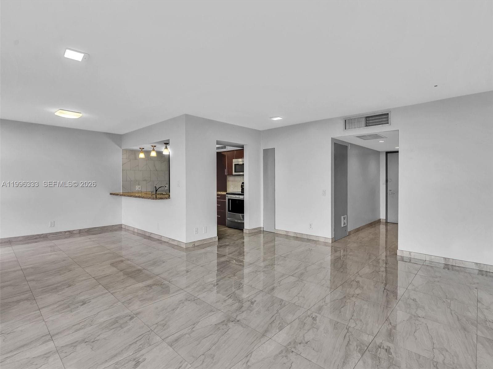 Coronado Condo- Tower Ii, Aventura, FL — 9