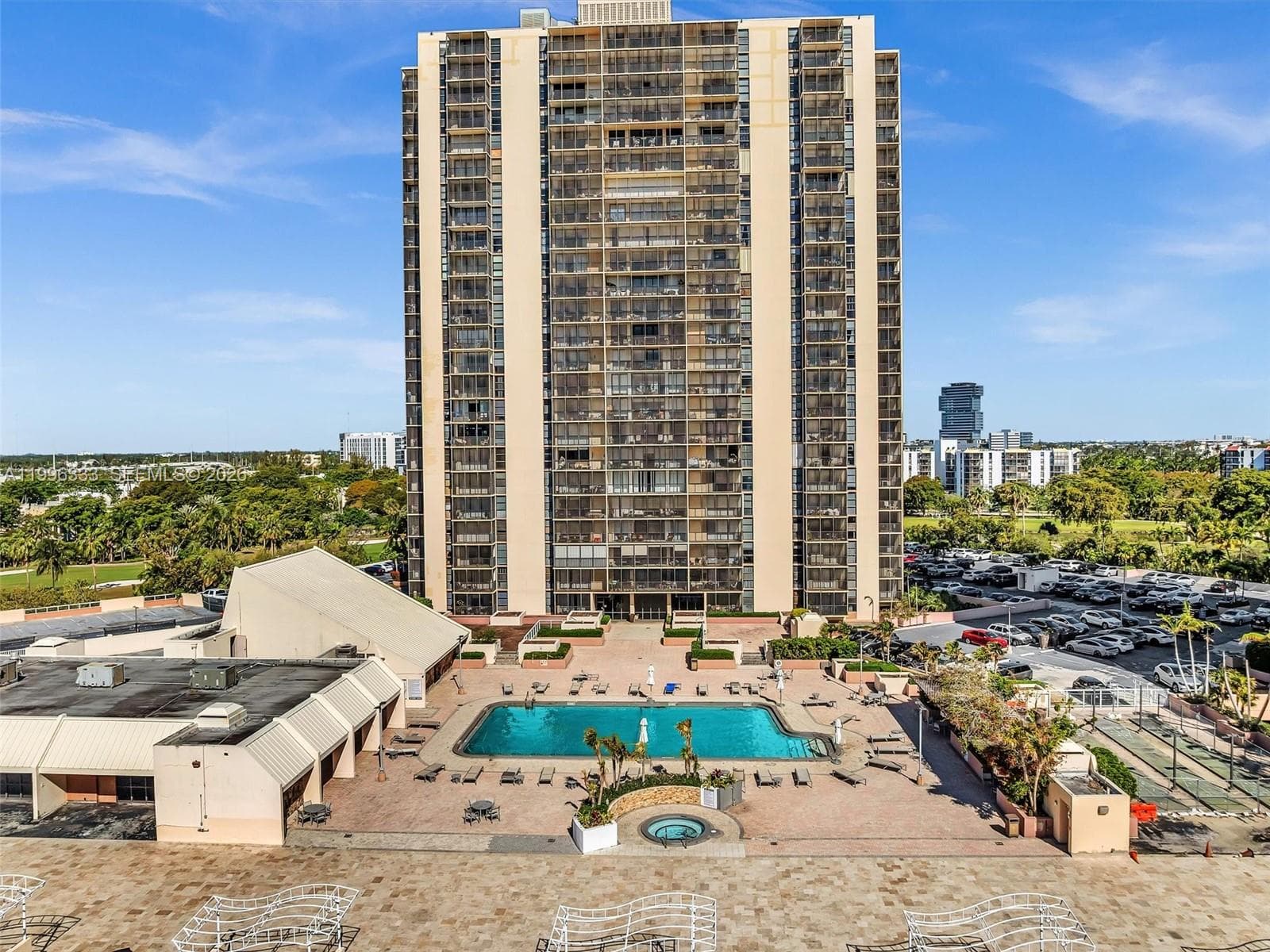 Coronado Condo- Tower Ii, Aventura, FL — 40