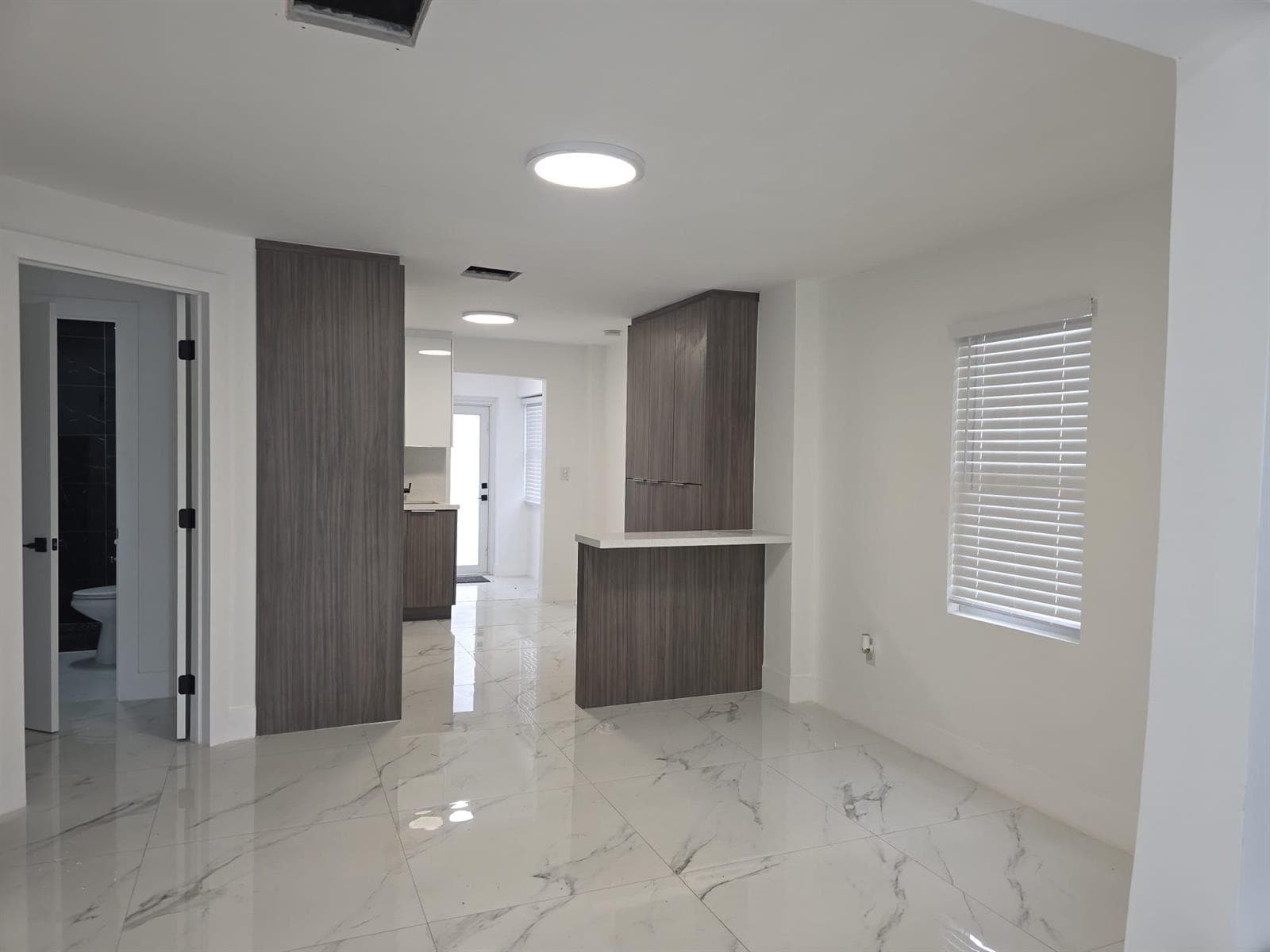 554 NW 102nd Street, Miami FL 33150 — 10