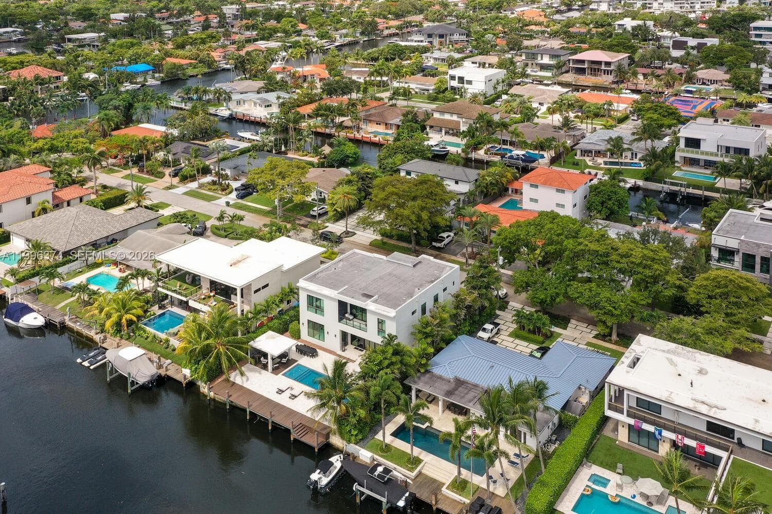 13145 Coronado Ln, North Miami FL 33181 — 53