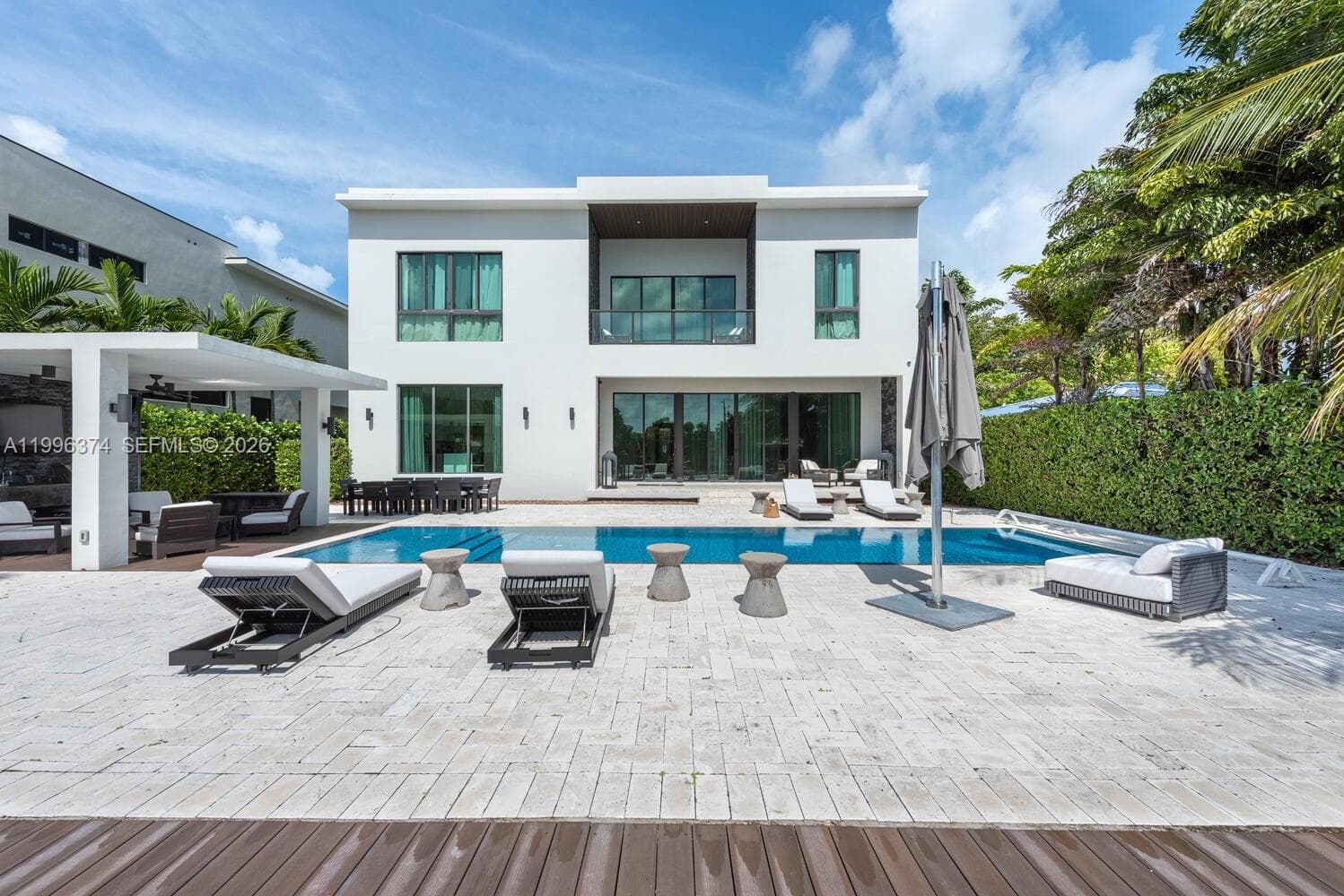13145 Coronado Ln, North Miami FL 33181 — 9