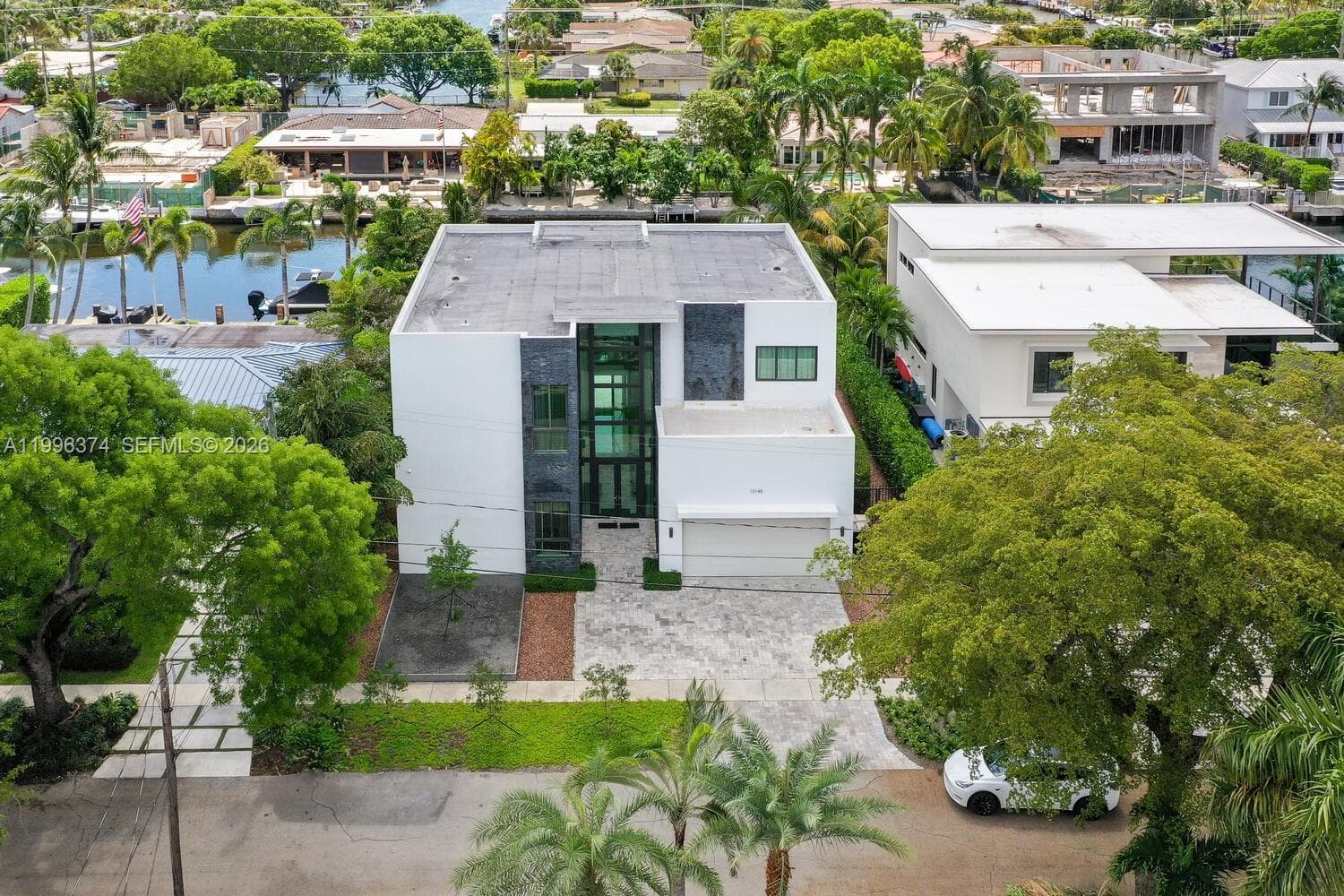 13145 Coronado Ln, North Miami FL 33181 — 55
