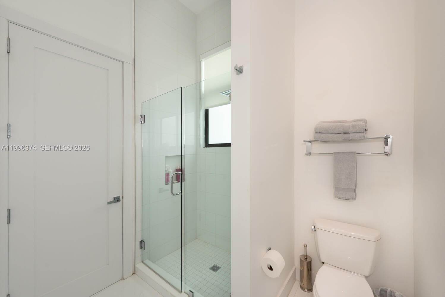 13145 Coronado Ln, North Miami FL 33181 — 25