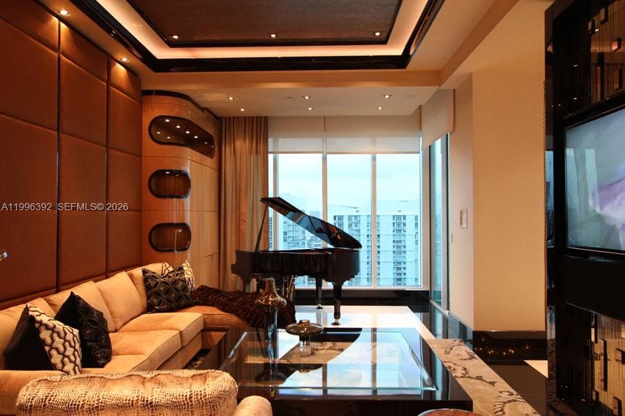 900 Brickell Key Blvd, Miami FL 33131 — 15
