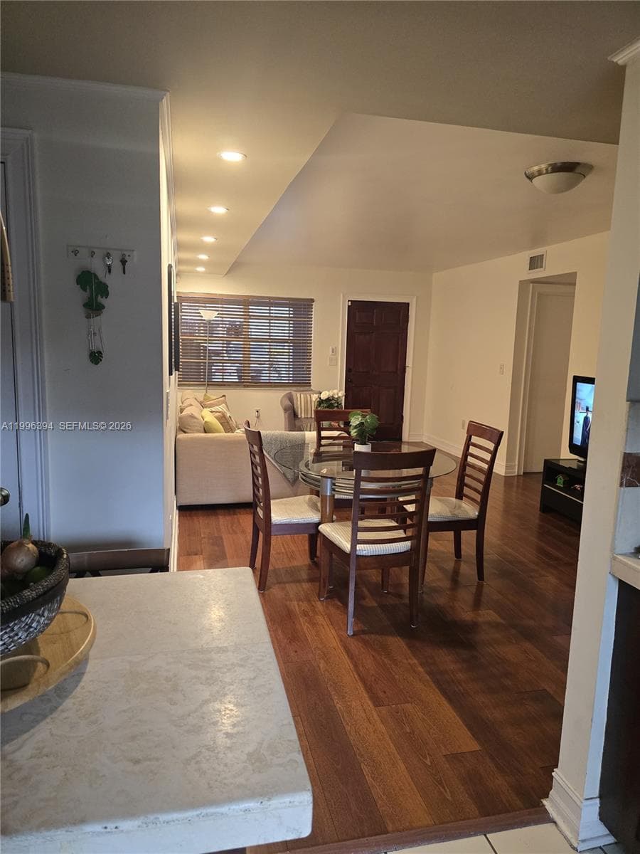 7010 NW 173rd Dr # 1901, Hialeah FL 33015 — 6