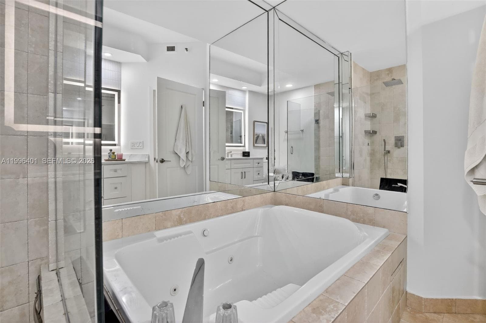 20185 E Country Club Dr # 204, Aventura FL 33180 — 30