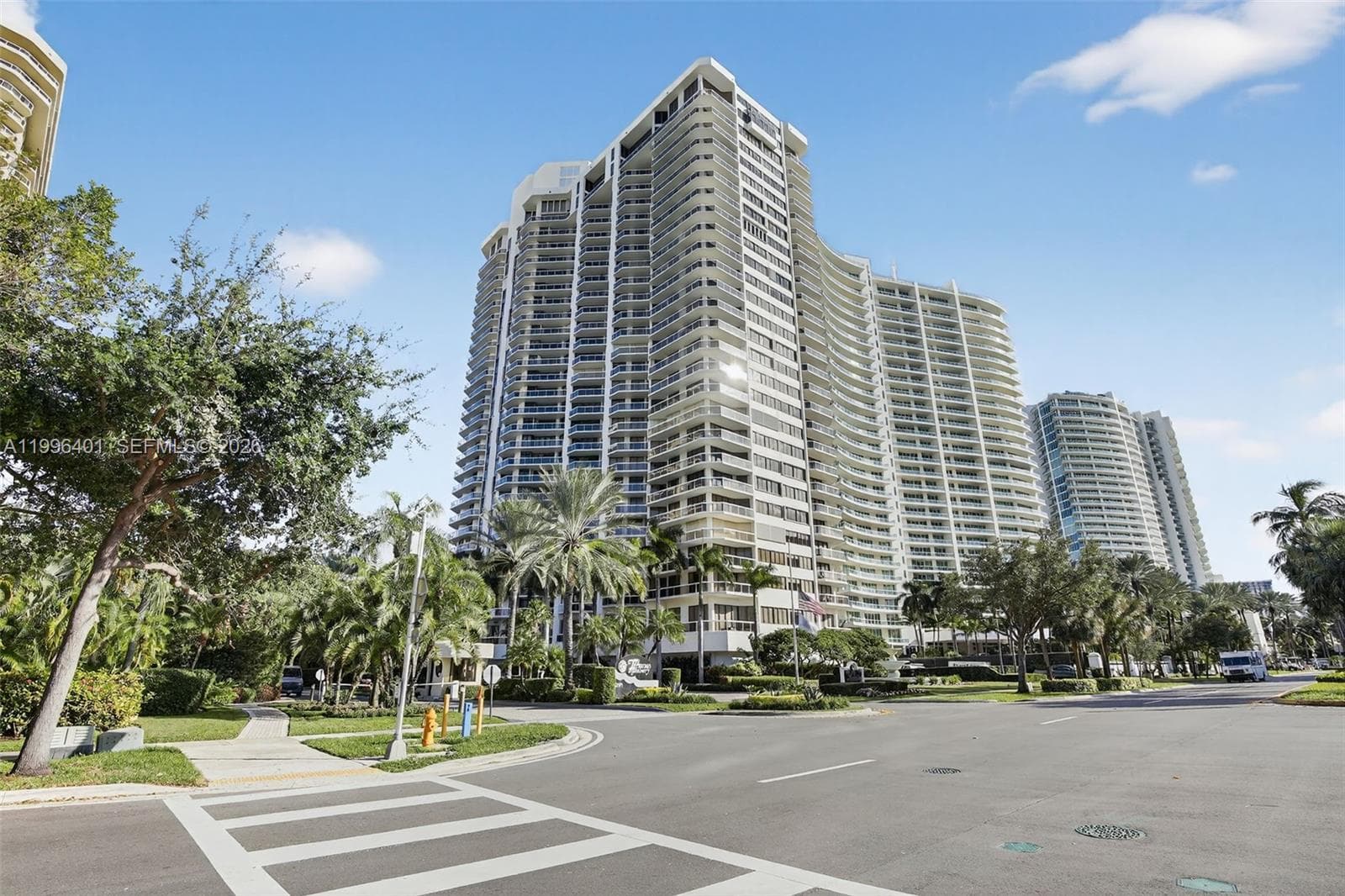 20185 E Country Club Dr # 204, Aventura FL 33180 — 45