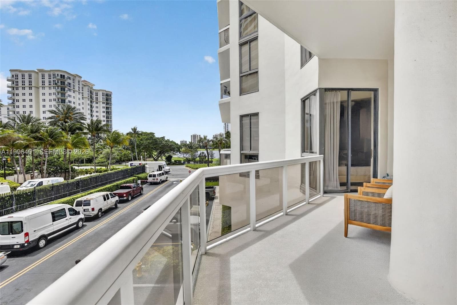 20185 E Country Club Dr # 204, Aventura FL 33180 — 40