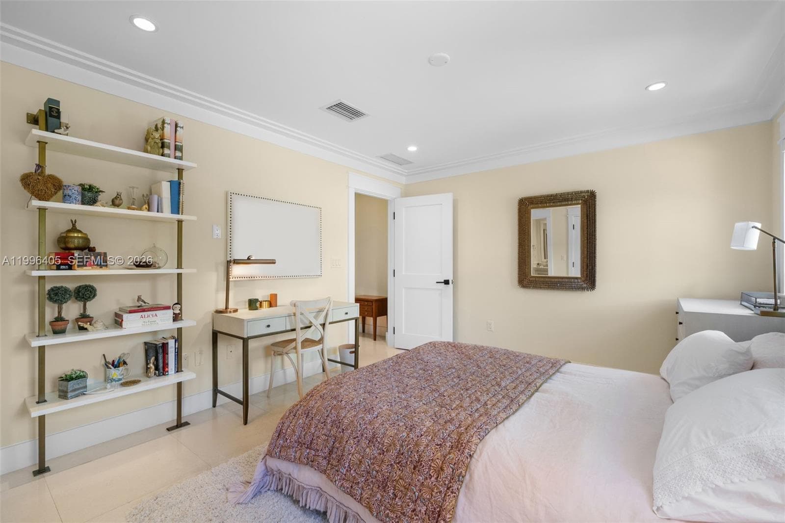 6831 Sunrise Ct, Coral Gables FL 33133 — 32