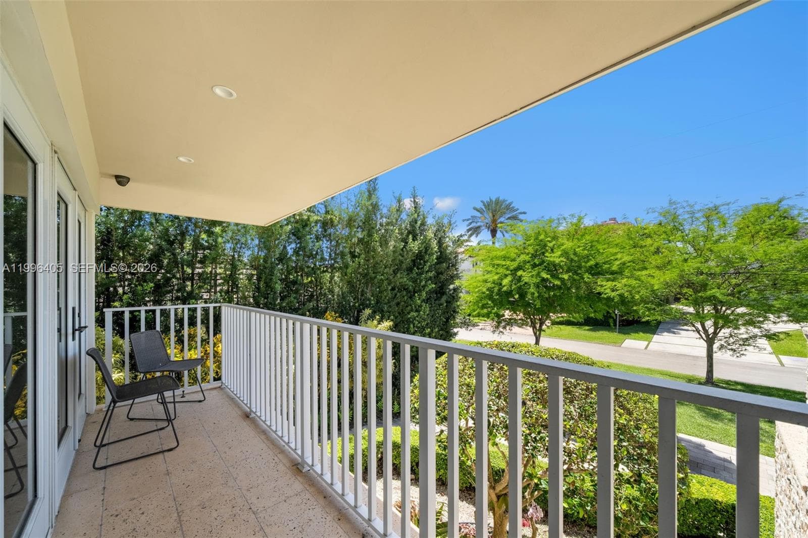 6831 Sunrise Ct, Coral Gables FL 33133 — 10