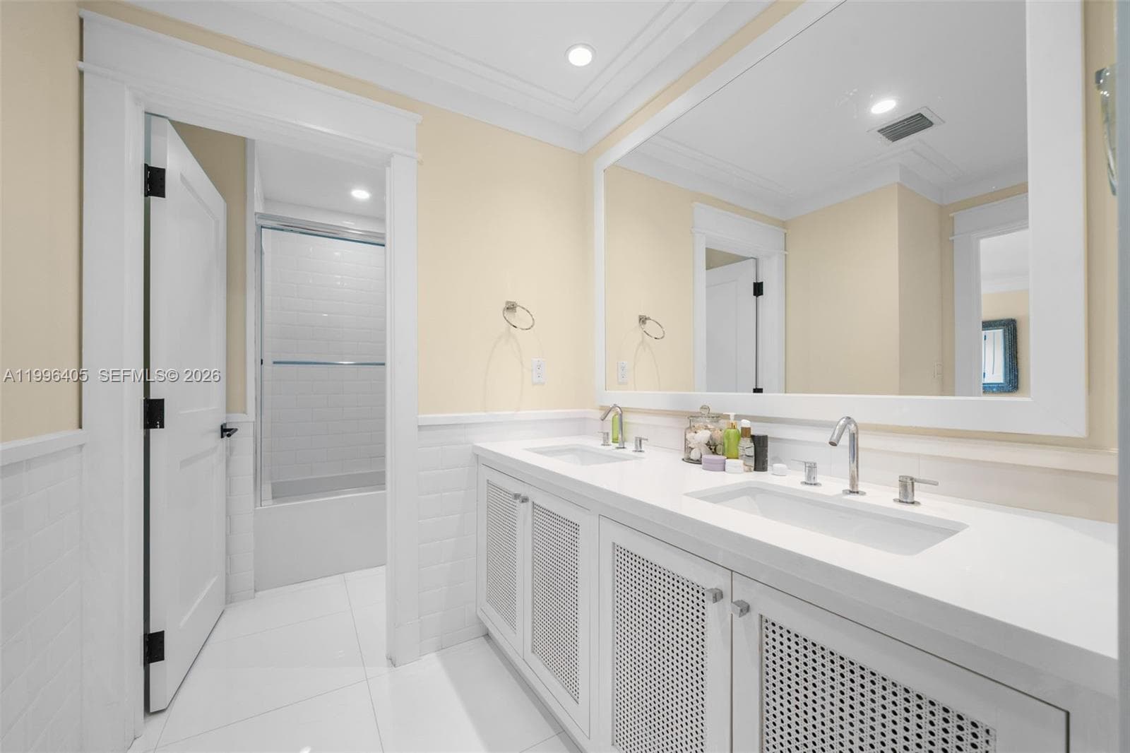6831 Sunrise Ct, Coral Gables FL 33133 — 37