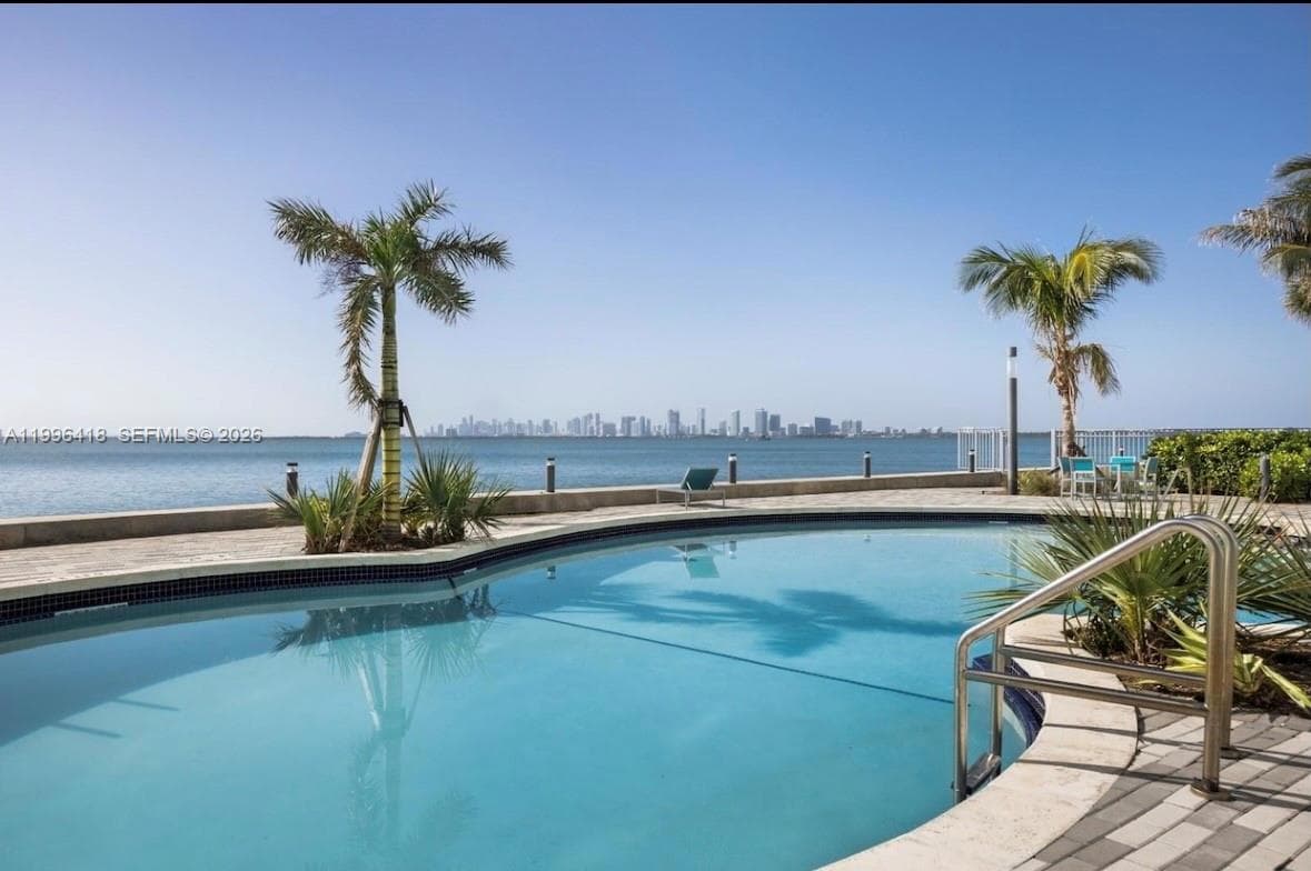 7501 E Treasure Dr # 7L, North Bay Village FL 33141 — 26