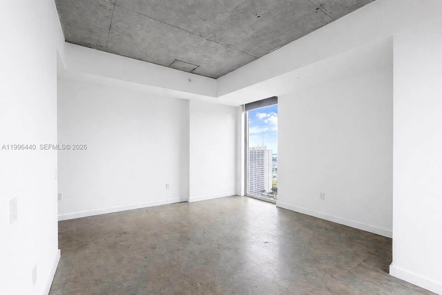 151 SE 1st St # 3001, Miami FL 33131 — 6