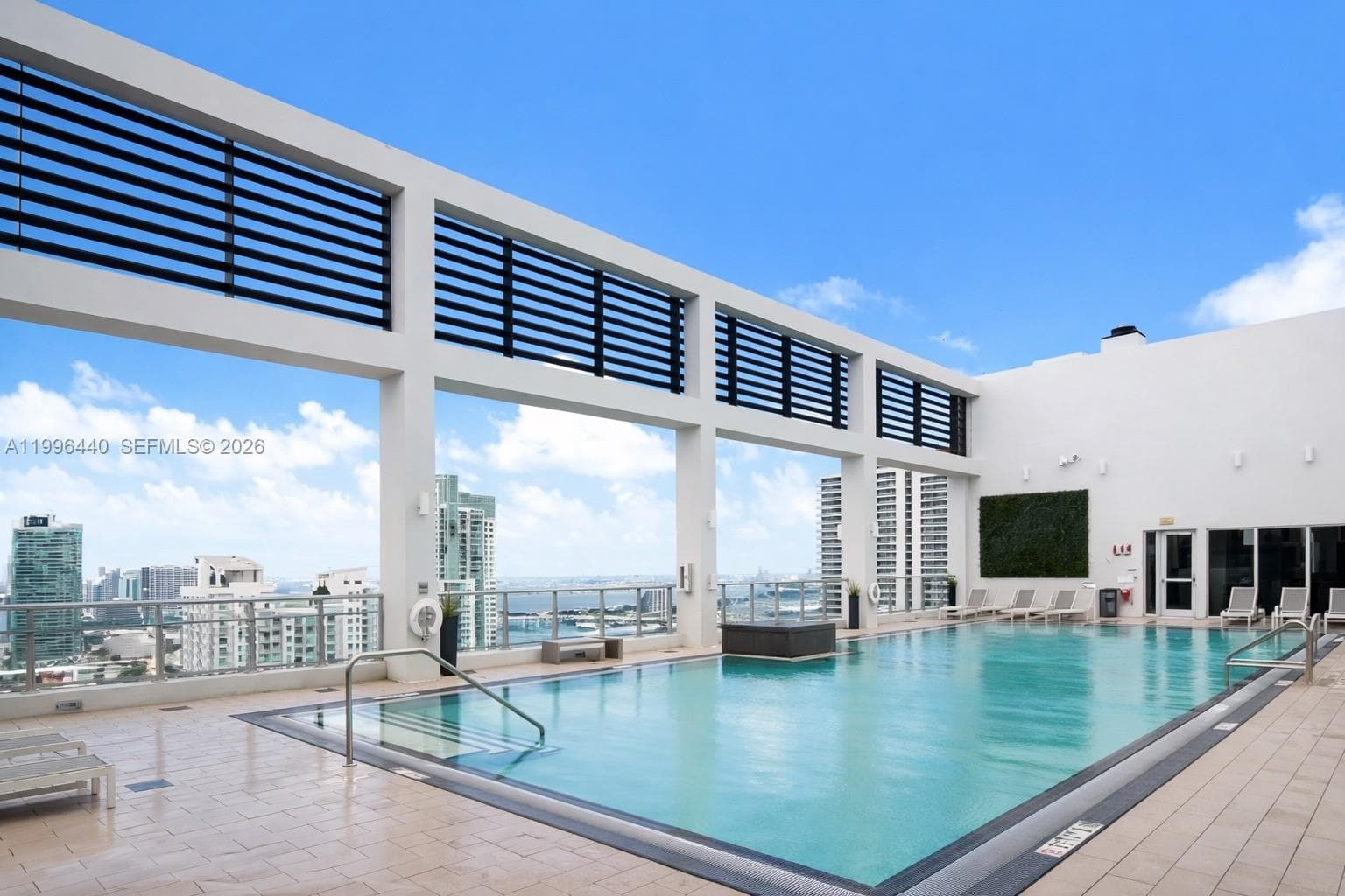 151 SE 1st St # 3001, Miami FL 33131 — 17