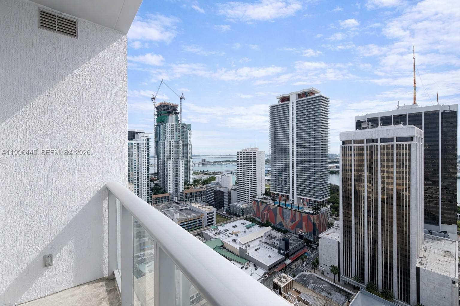151 SE 1st St # 3001, Miami FL 33131 — 14