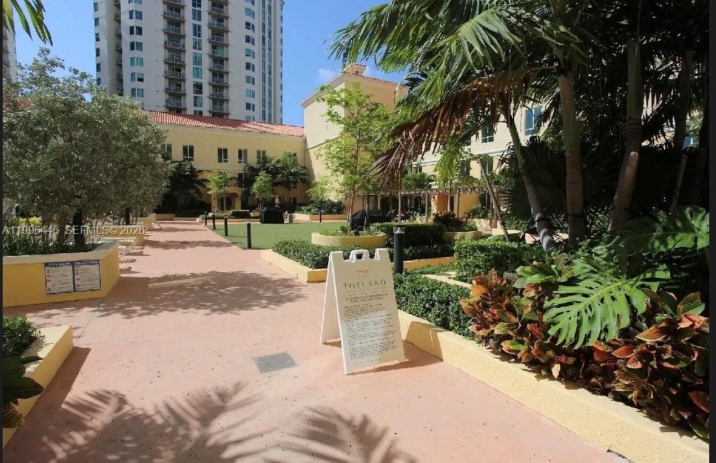 7350 SW 89th St # 1102S, Miami FL 33156 — 2