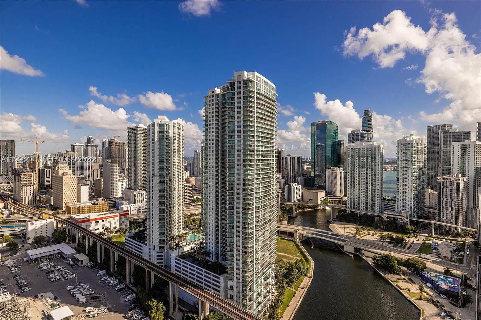 185 SW 7th St # 3611, Miami FL 33130 — 8