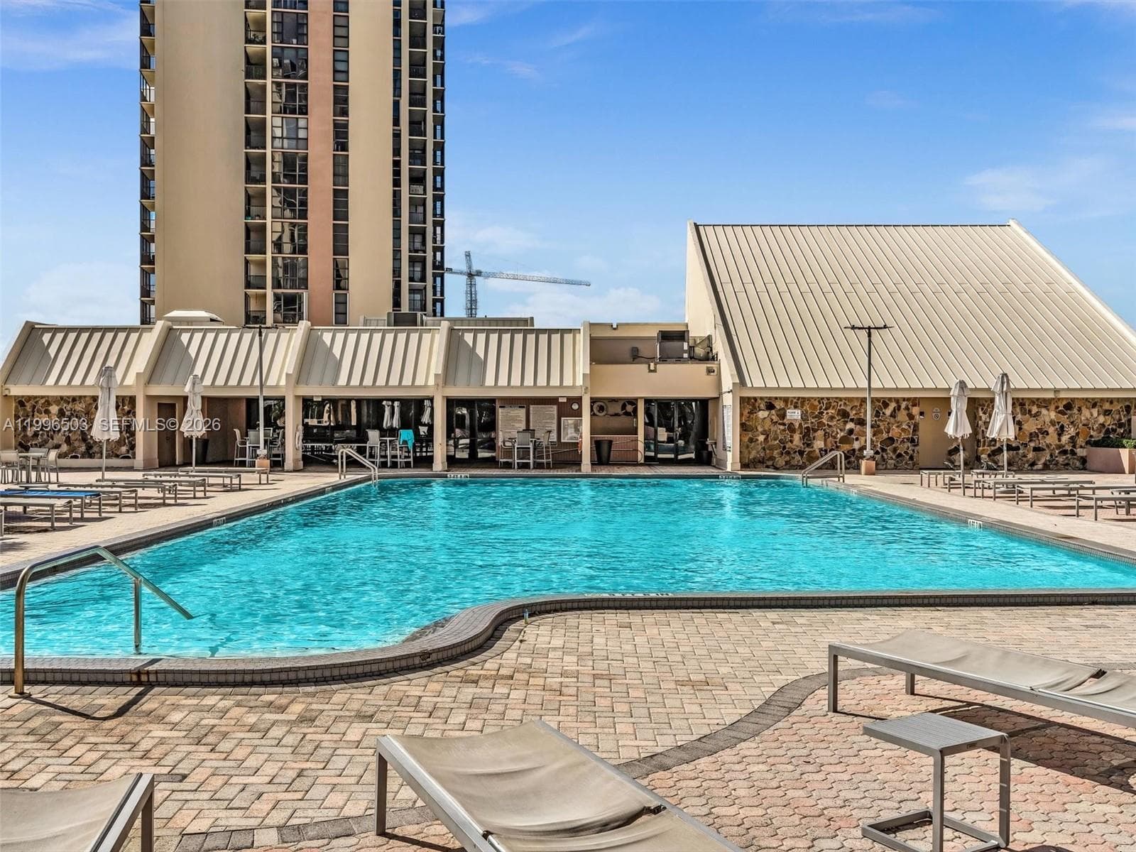 Coronado Condo- Tower Ii, Aventura, FL — 42