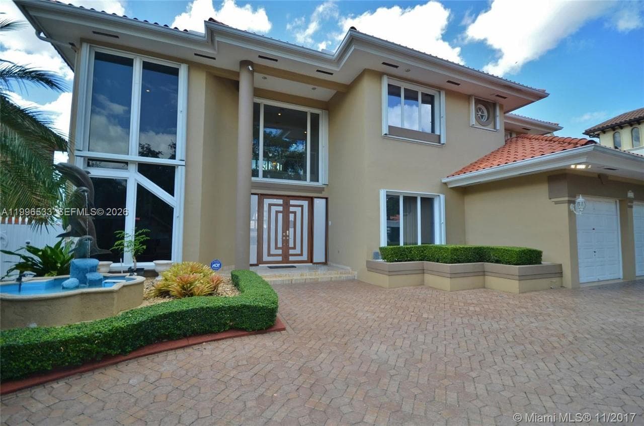 4th Addn To Royal Oaks, Miami Lakes, FL — 1