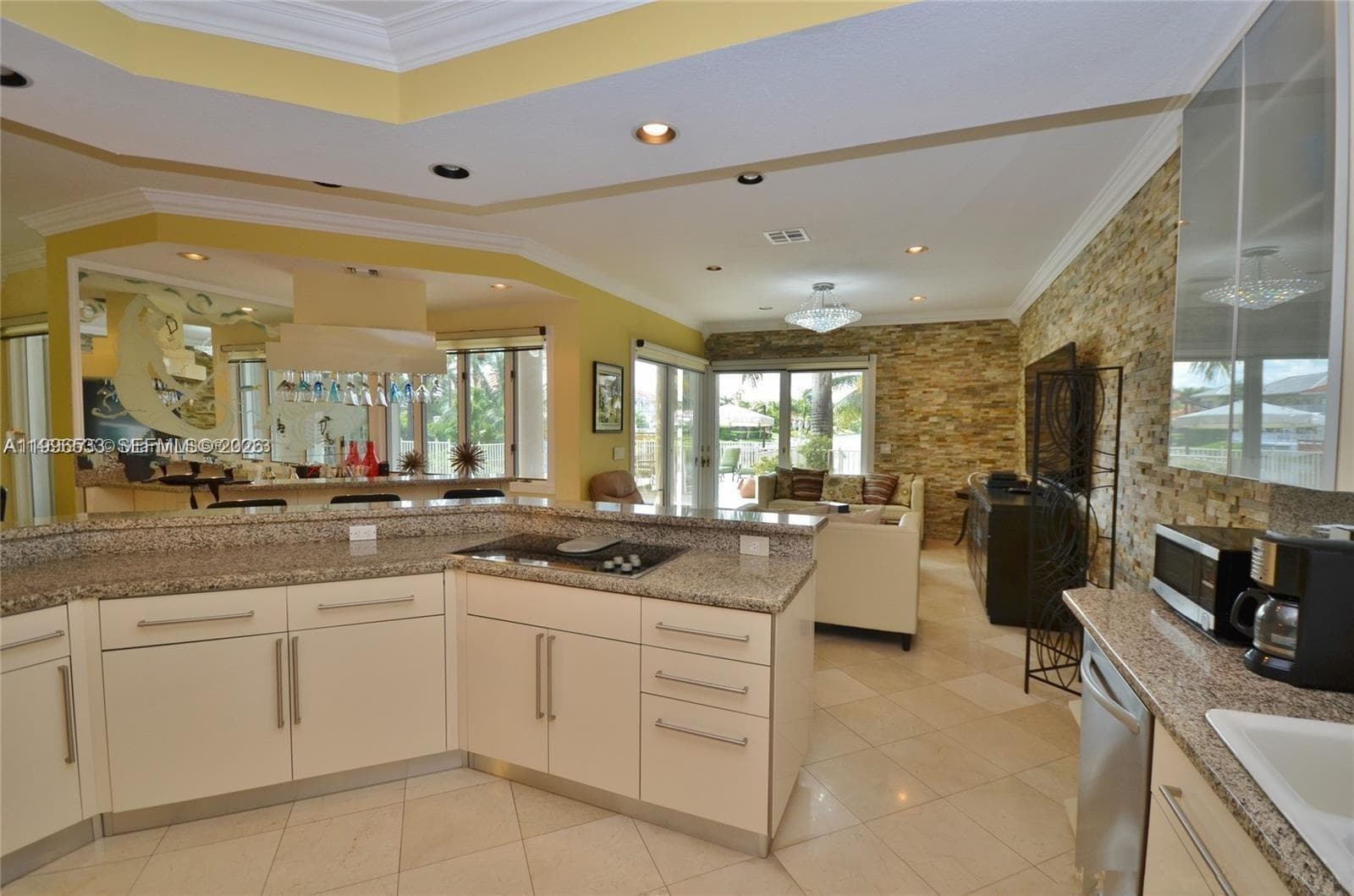 4th Addn To Royal Oaks, Miami Lakes, FL — 5