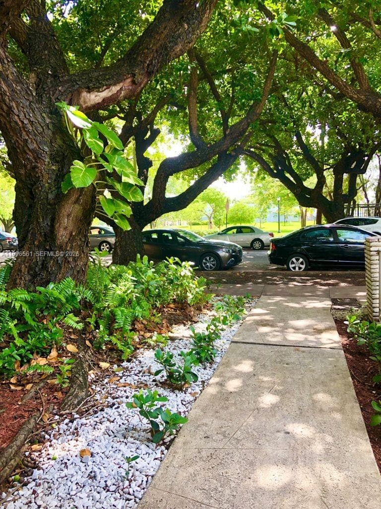 1325 Meridian Ave # 5, Miami Beach FL 33139 — 2