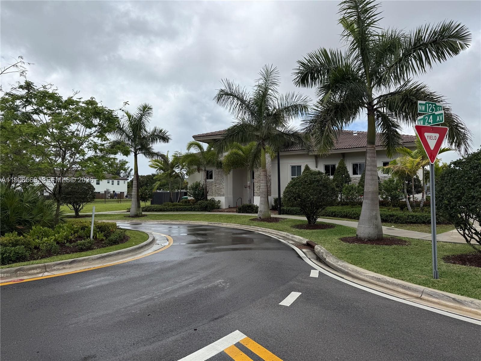 12845 NW 24th Ave # 0, Miami FL 33167 — 48