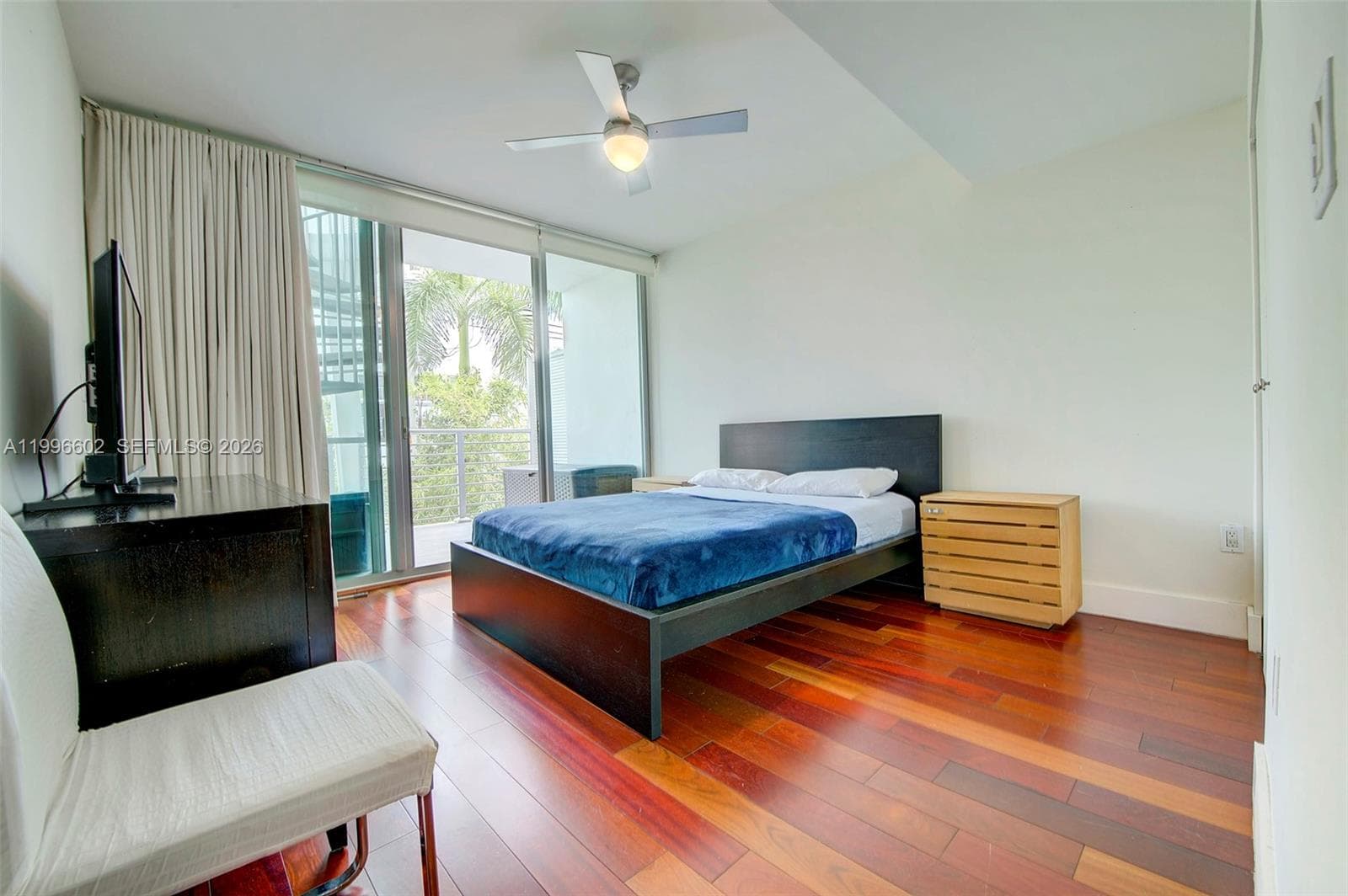 1577 Bay Rd # 201, Miami Beach FL 33139 — 16