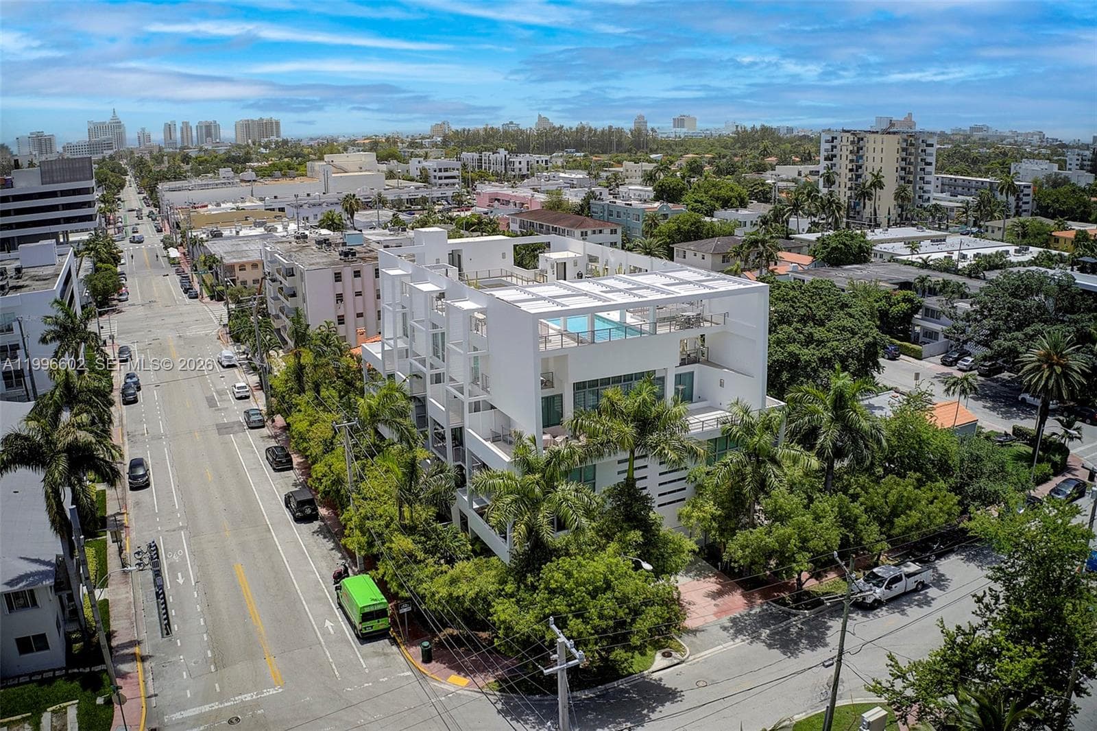 1577 Bay Rd # 201, Miami Beach FL 33139 — 34