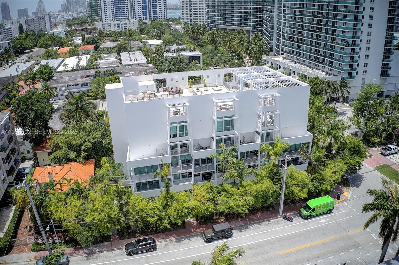 1577 Bay Rd # 201, Miami Beach FL 33139 — 35