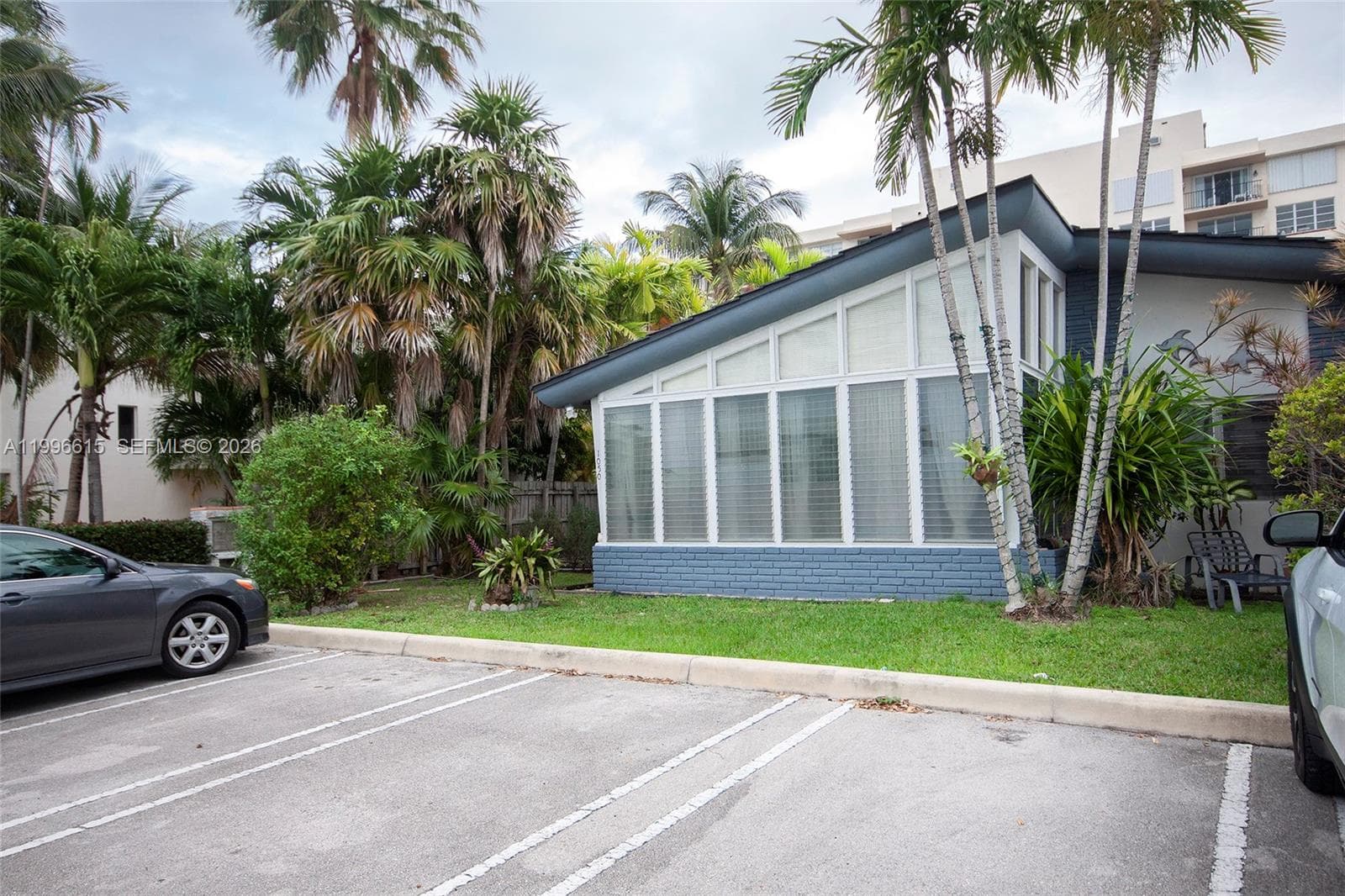 1050 92nd St # 4, Bay Harbor Islands FL 33154 — 2