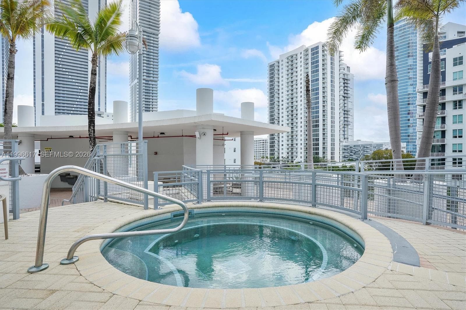 350 NE 24th St # 1007, Miami FL 33137 — 52