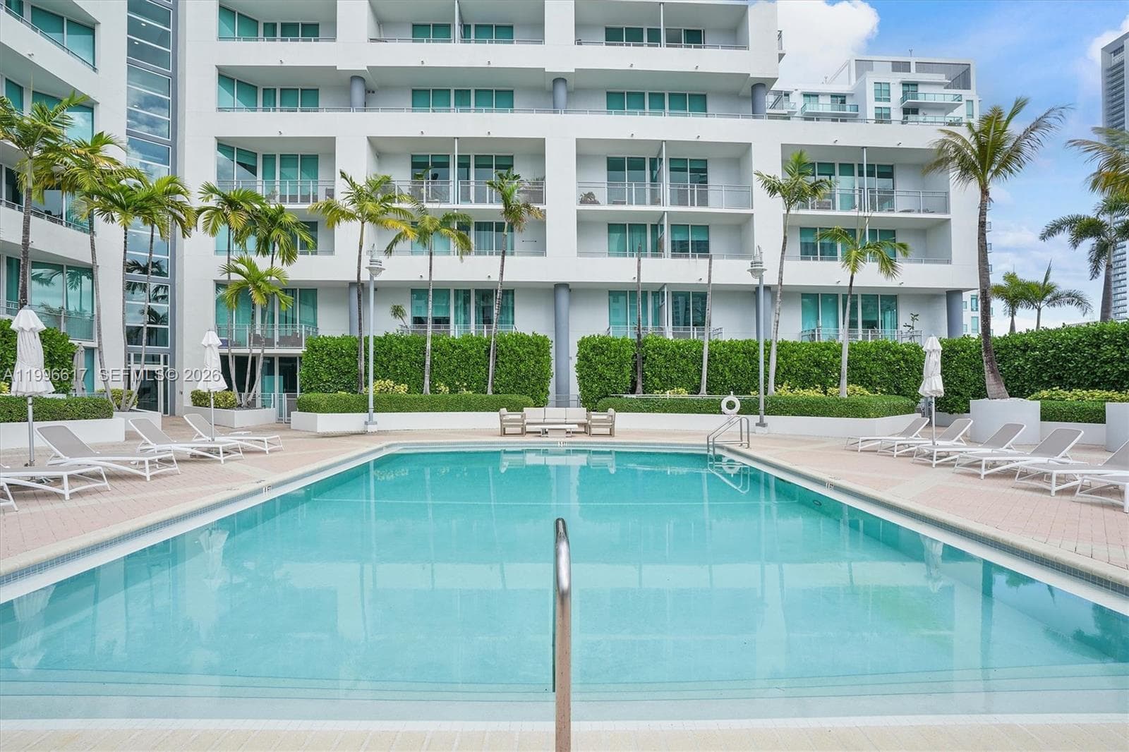 350 NE 24th St # 1007, Miami FL 33137 — 49