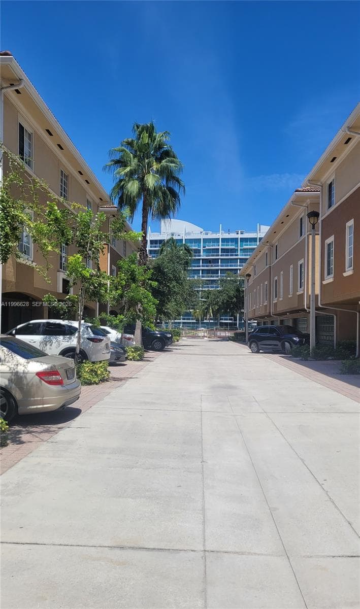 2961 NE 185th St # 1607, Aventura FL 33180 — 4