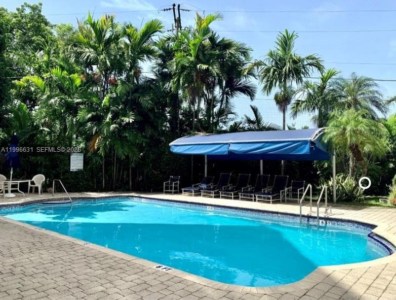 Club Of Bay Harbor Condo, Bay Harbor Islands, FL — 2