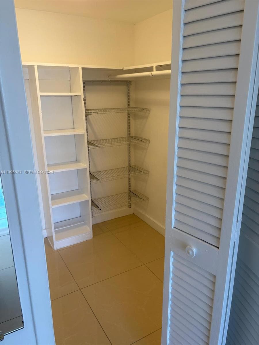 Club Of Bay Harbor Condo, Bay Harbor Islands, FL — 16
