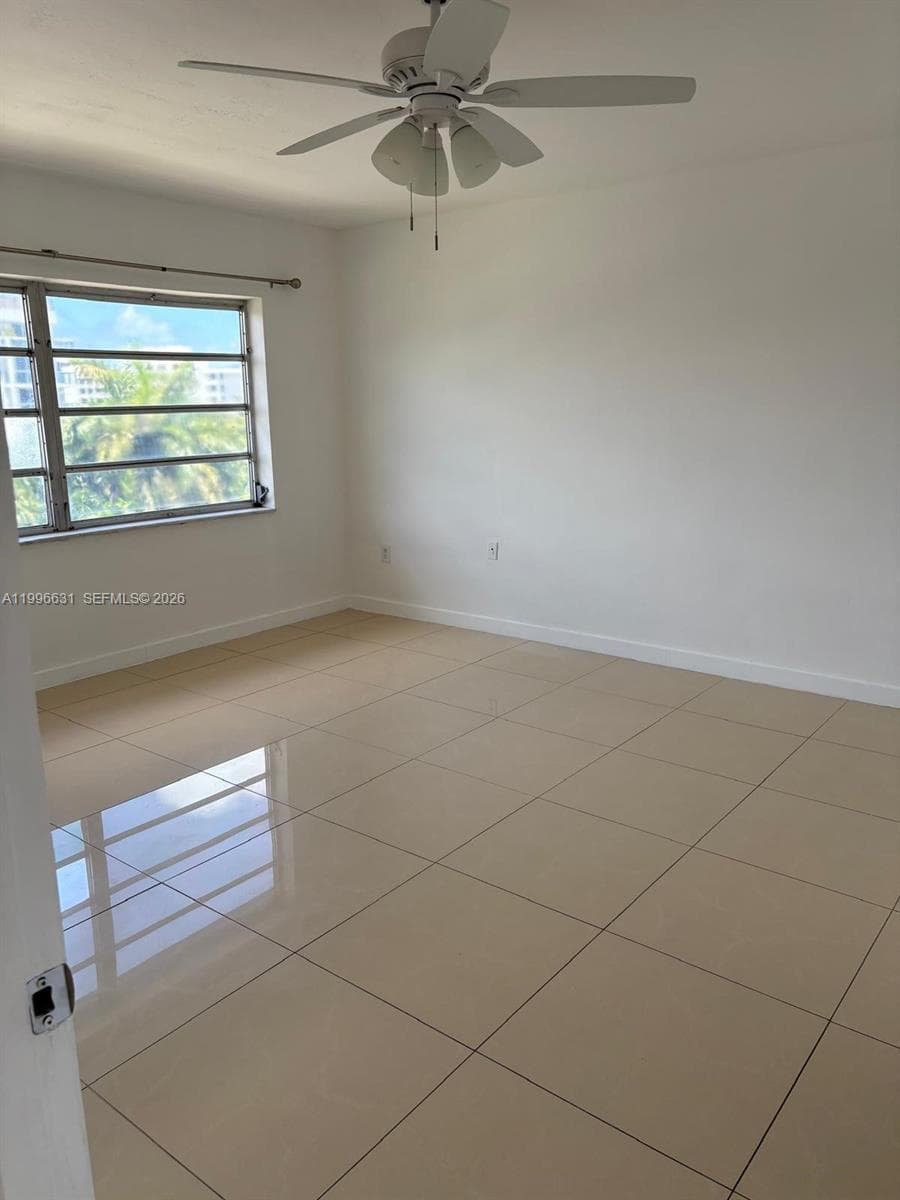 Club Of Bay Harbor Condo, Bay Harbor Islands, FL — 12