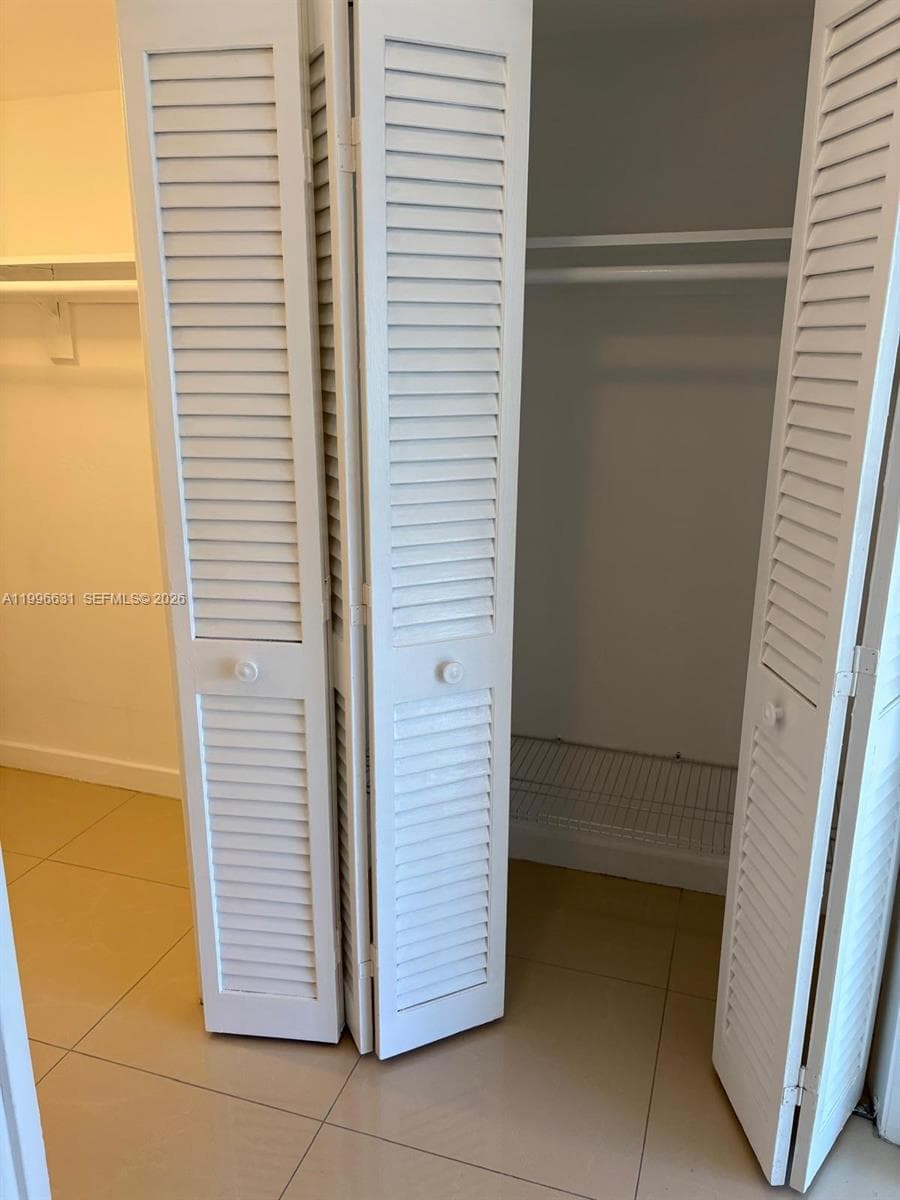 Club Of Bay Harbor Condo, Bay Harbor Islands, FL — 15